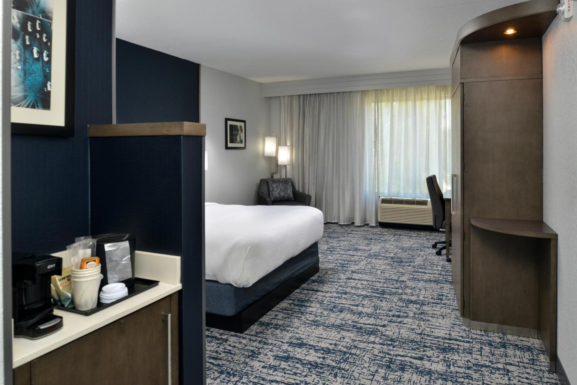 Courtyard By Marriott Wilmington Downtown/Historic District Ξενοδοχείο Εξωτερικό φωτογραφία