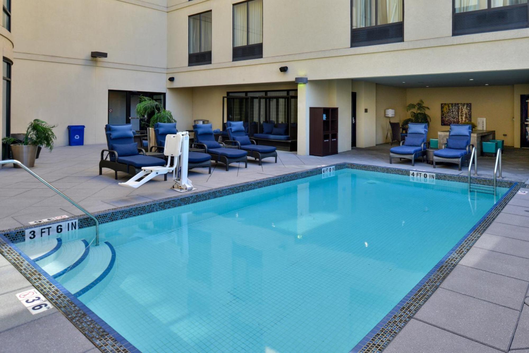Courtyard By Marriott Wilmington Downtown/Historic District Ξενοδοχείο Εξωτερικό φωτογραφία
