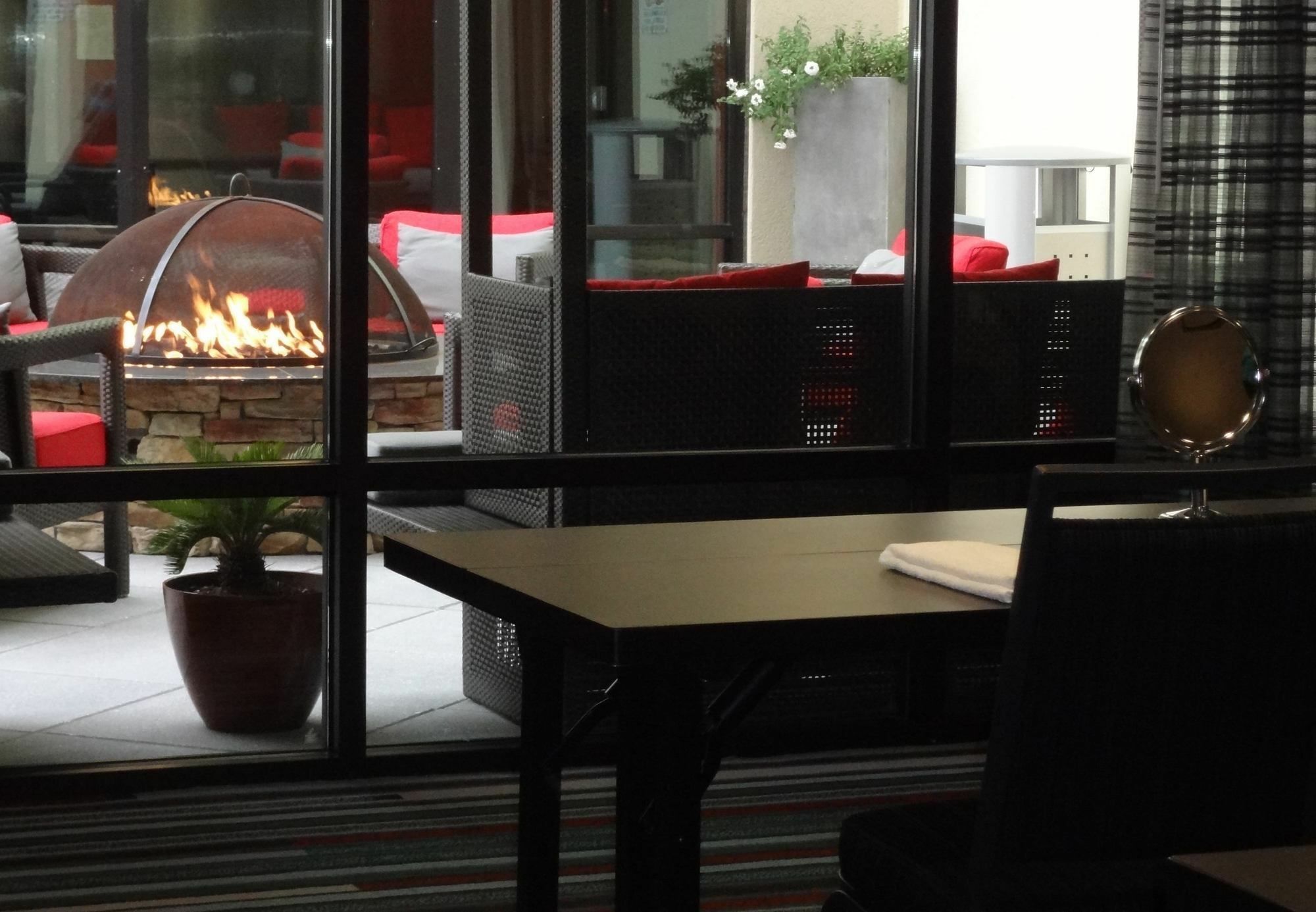 Courtyard By Marriott Wilmington Downtown/Historic District Ξενοδοχείο Εξωτερικό φωτογραφία